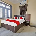 Hotel Ritu Palace